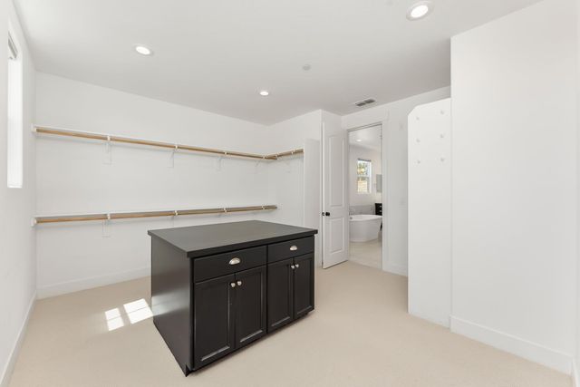 3166 Sofia Dr, Lincoln, CA 95648