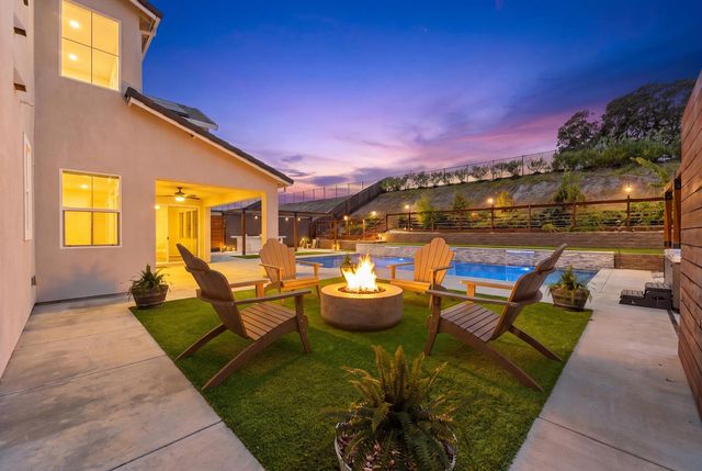 3166 Sofia Dr, Lincoln, CA 95648