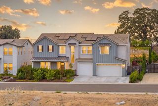 3166 Sofia Dr, Lincoln, CA 95648
