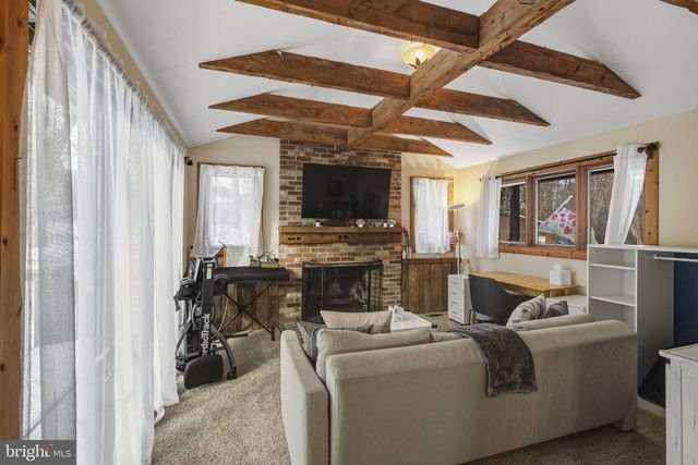 137 PLUM POINT RD, Elkton, MD 21921