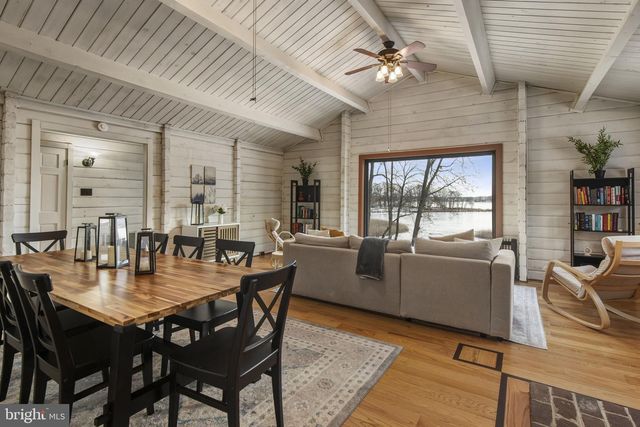 137 PLUM POINT RD, Elkton, MD 21921