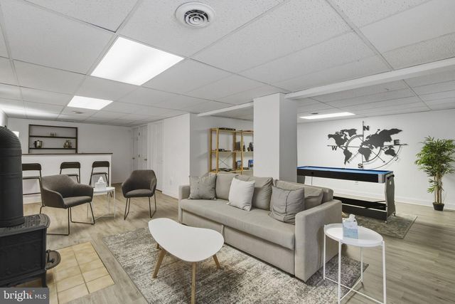 137 PLUM POINT RD, Elkton, MD 21921