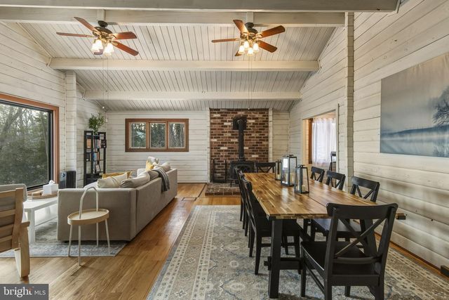 137 PLUM POINT RD, Elkton, MD 21921