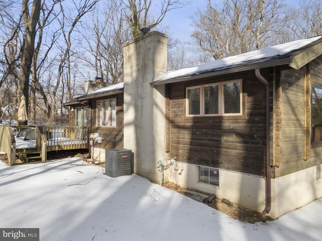 137 PLUM POINT RD, Elkton, MD 21921