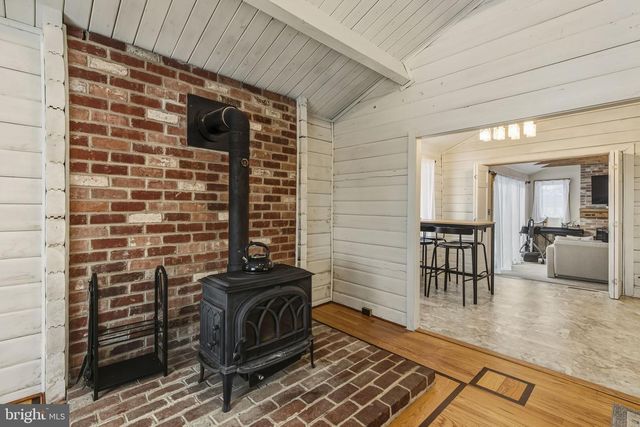 137 PLUM POINT RD, Elkton, MD 21921