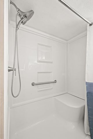 1332 Bella Vista Ave, Lexington, OH 44904