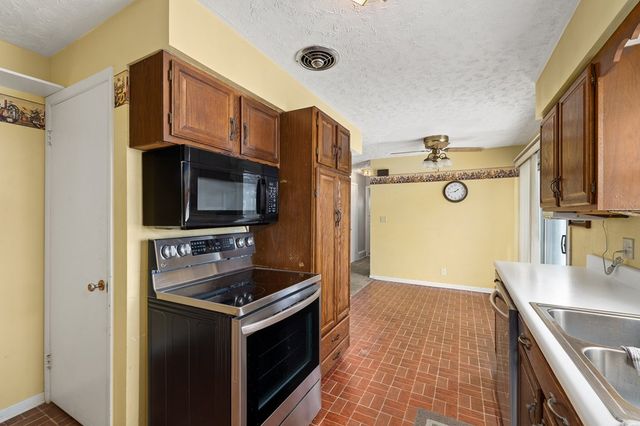 1332 Bella Vista Ave, Lexington, OH 44904