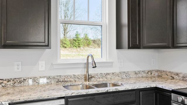 277 Chapel Creek Court, Greenville, SC 29605