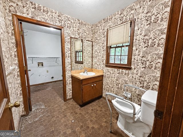 2855 Pangborn Road, Decatur, GA 30033
