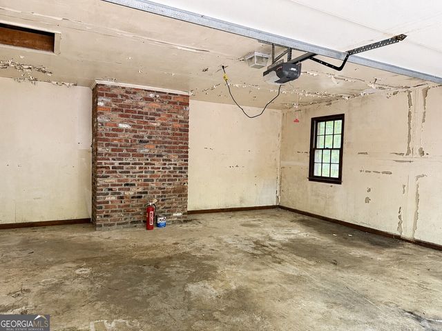 2855 Pangborn Road, Decatur, GA 30033