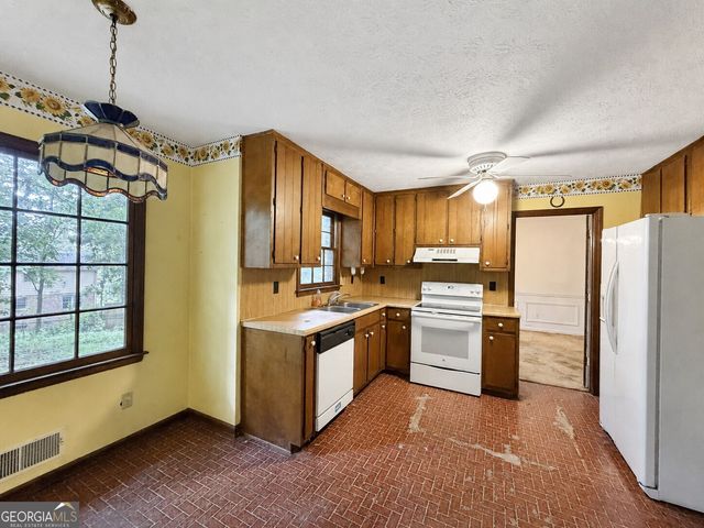 2855 Pangborn Road, Decatur, GA 30033