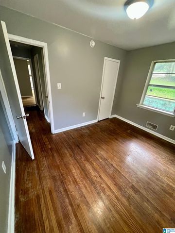 1913 DAY AVENUE, Tarrant, AL 35217