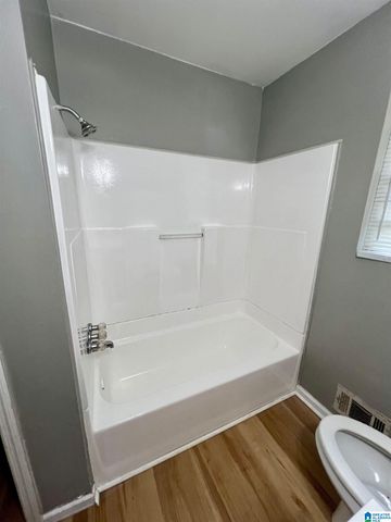 1913 DAY AVENUE, Tarrant, AL 35217