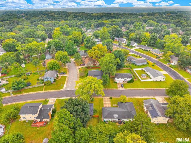 2922 W GILBERT Avenue, Peoria, IL 61604