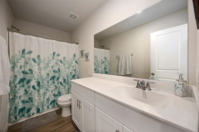 6434 Lakeview Haven Drive, Houston, TX 77084