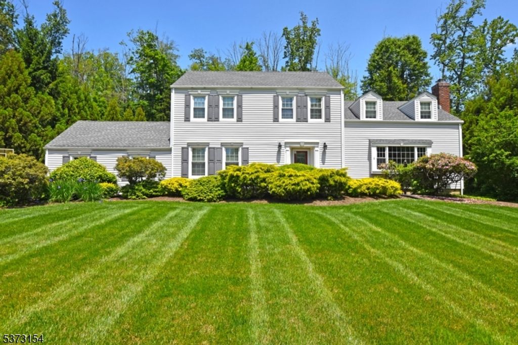 23 Pepperidge Rd, Morris Twp., NJ 07960