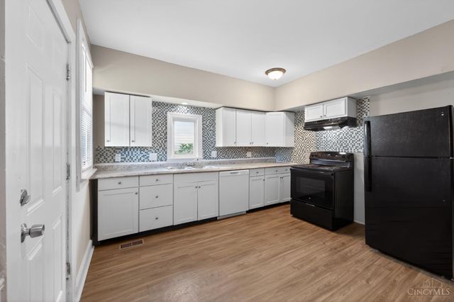 230 Millville Avenue, Hamilton, OH 45013