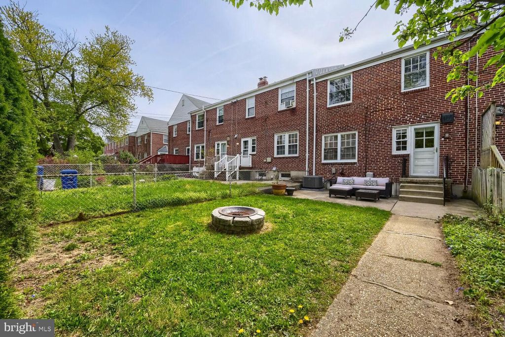 Image 26 of property listing at 8152 GLEN GARY RD, Towson, MD 21286