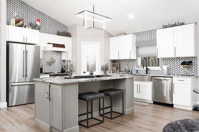 830 Fairway Drive, New Smyrna Beach, FL 32168