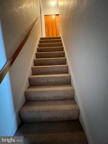 301 BERRYHILL RD, Harrisburg, PA 17109