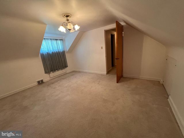 301 BERRYHILL RD, Harrisburg, PA 17109