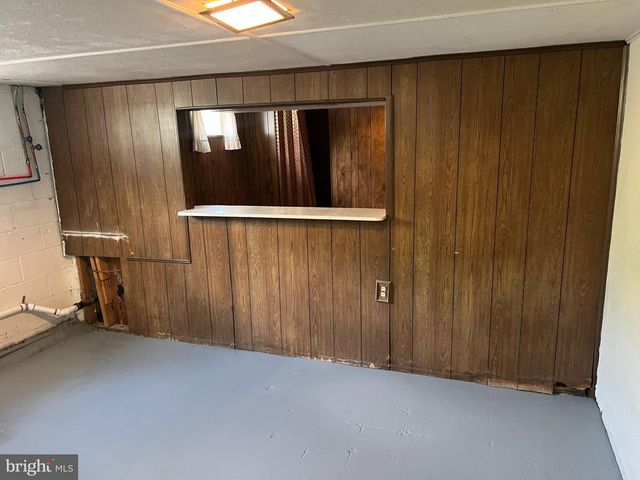 301 BERRYHILL RD, Harrisburg, PA 17109