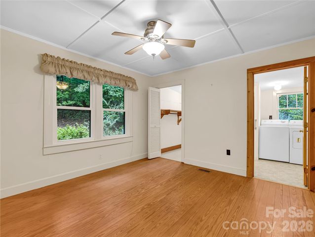 989 Fox Mountain Road, Columbus, NC 28722