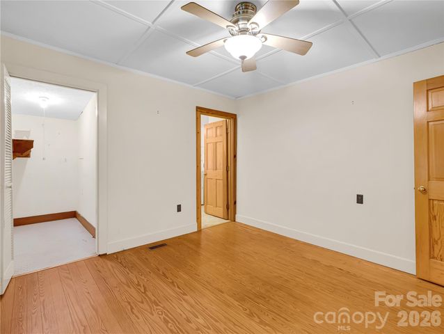 989 Fox Mountain Road, Columbus, NC 28722