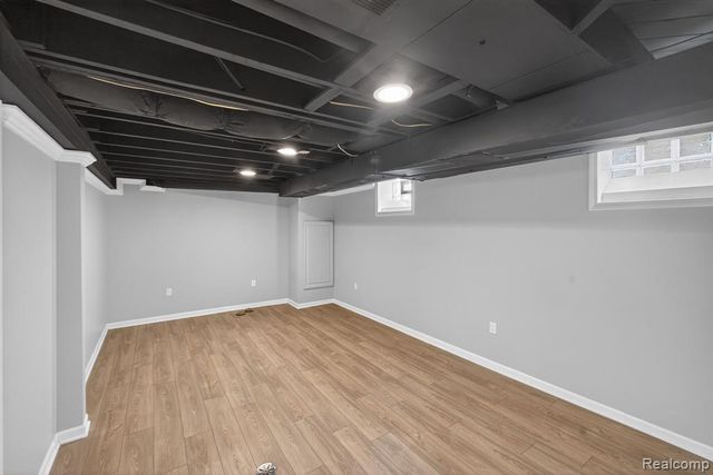 20701 Meier Road, Saint Clair Shores, MI 48081