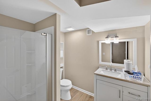 20701 Meier Road, Saint Clair Shores, MI 48081