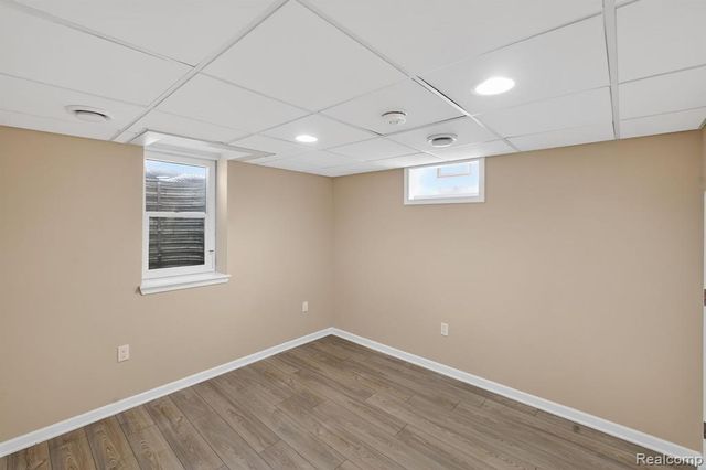 20701 Meier Road, Saint Clair Shores, MI 48081