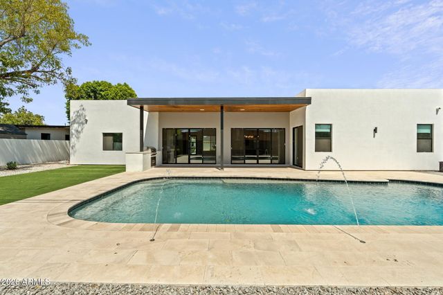 3446 N 47TH Street, Phoenix, AZ 85018