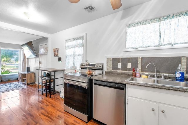 760 S Baltimore Ave, Derby, KS 67037