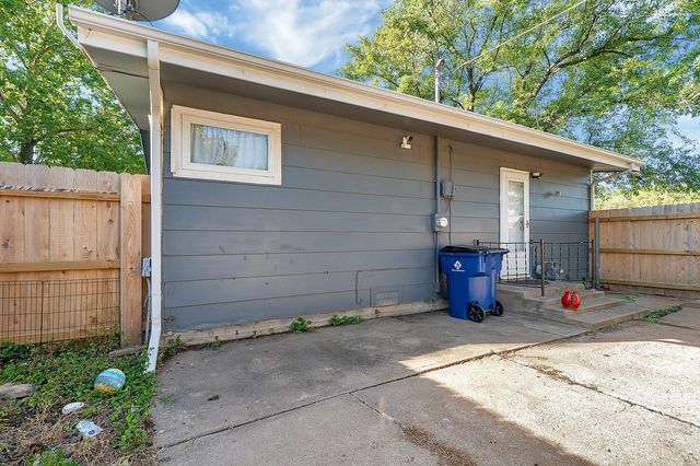 760 S Baltimore Ave, Derby, KS 67037