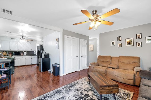 760 S Baltimore Ave, Derby, KS 67037