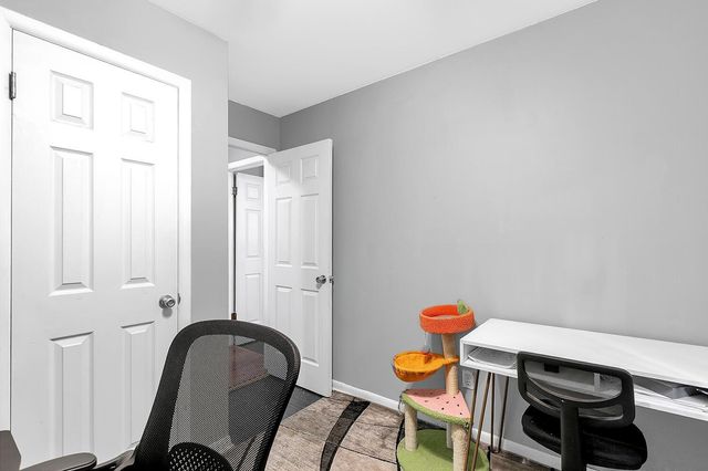 760 S Baltimore Ave, Derby, KS 67037