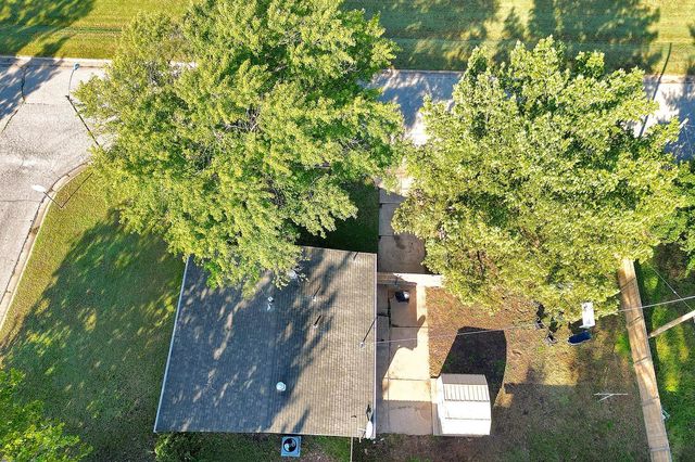 760 S Baltimore Ave, Derby, KS 67037
