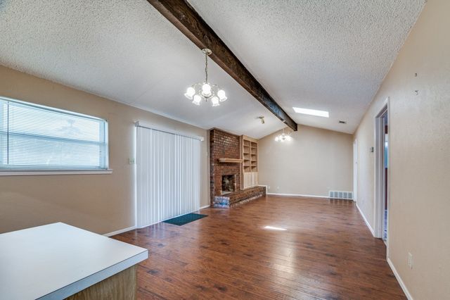 6221 Onyx Drive N, North Richland Hills, TX 76180