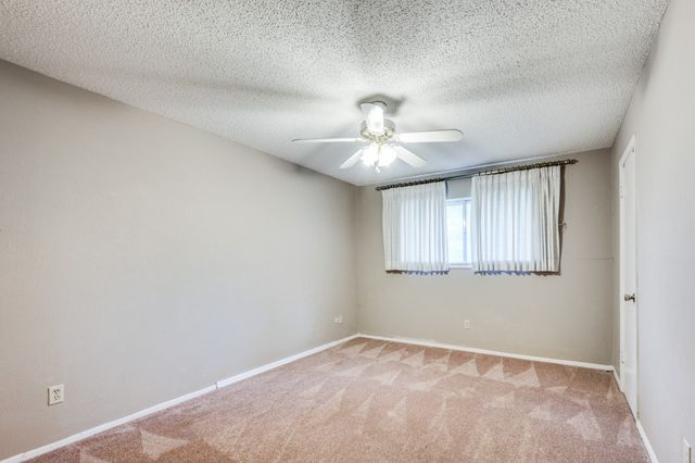 6221 Onyx Drive N, North Richland Hills, TX 76180