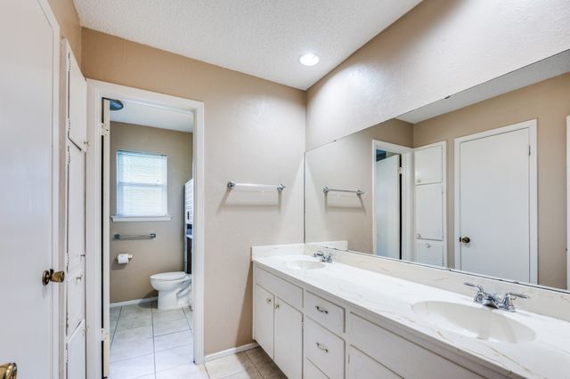 6221 Onyx Drive N, North Richland Hills, TX 76180