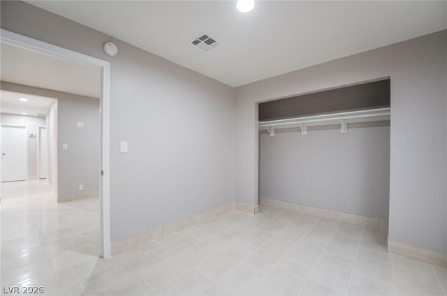 5279 Vicksburg Avenue, Las Vegas, NV 89122