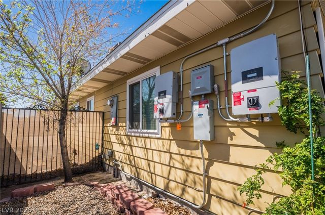 5279 Vicksburg Avenue, Las Vegas, NV 89122