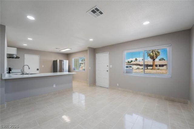 5279 Vicksburg Avenue, Las Vegas, NV 89122