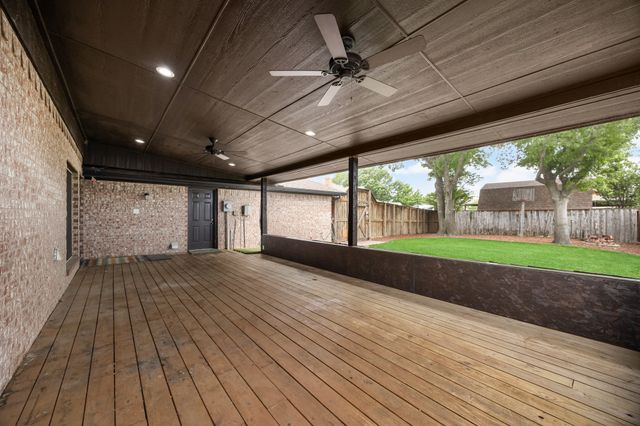 9209 Chimneywood Drive, Rowlett, TX 75089