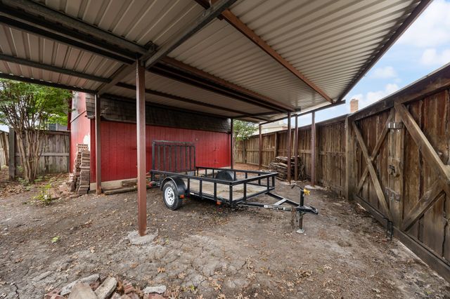 9209 Chimneywood Drive, Rowlett, TX 75089