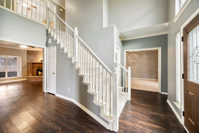 9209 Chimneywood Drive, Rowlett, TX 75089
