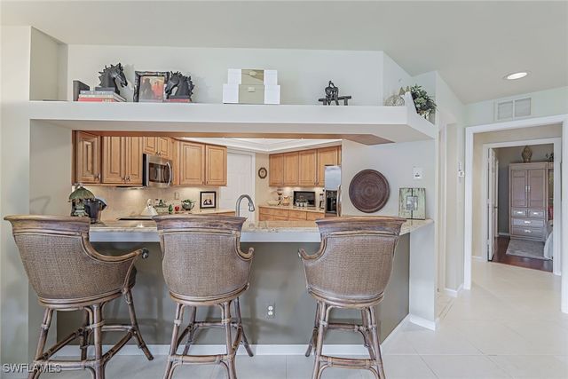 8471 Abbington CIR 1111, Naples, FL 34108