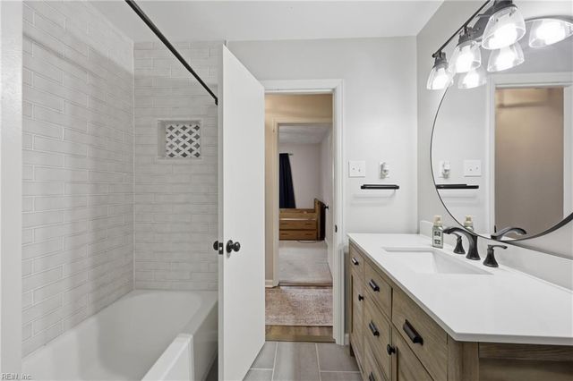 5207 Riverwood RD, Norfolk, VA 23502