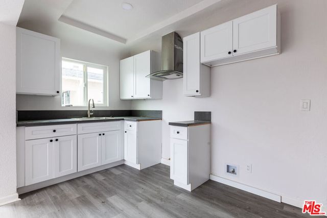 136 W 82nd Street, Los Angeles, CA 90003