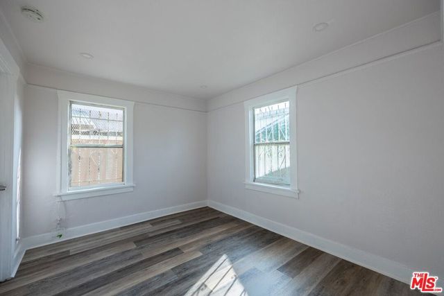 136 W 82nd Street, Los Angeles, CA 90003